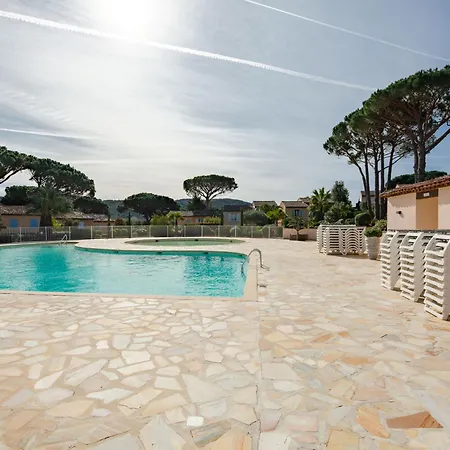 Laura By Interhome *