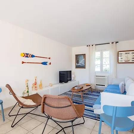 Villa Laura By Interhome *