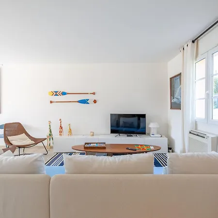 Villa Laura By Interhome