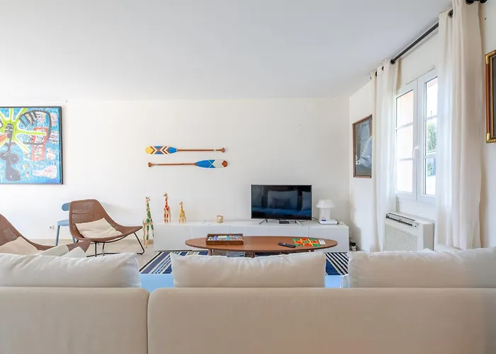 Villa Laura By Interhome