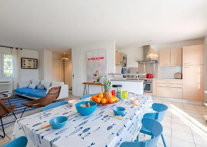 Villa Laura By Interhome *