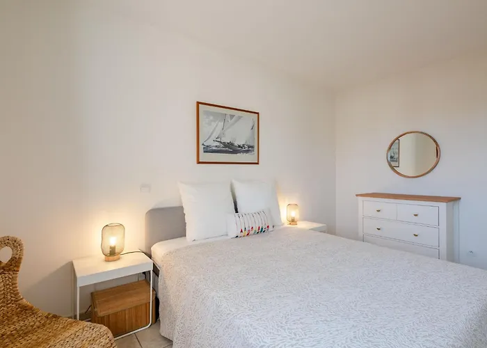 Villa Laura By Interhome Gassin